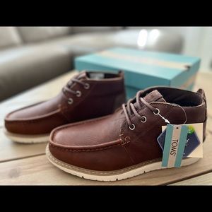 Brand New Men’s TOMS Navi Moc Chukka Shoe Size 9.5